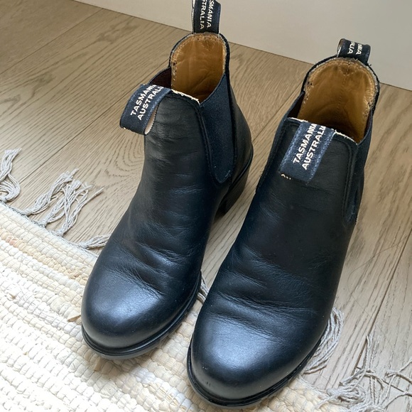 SOLD-Blundstone 1671 heeled (size 6/size 3) - Picture 1 of 6